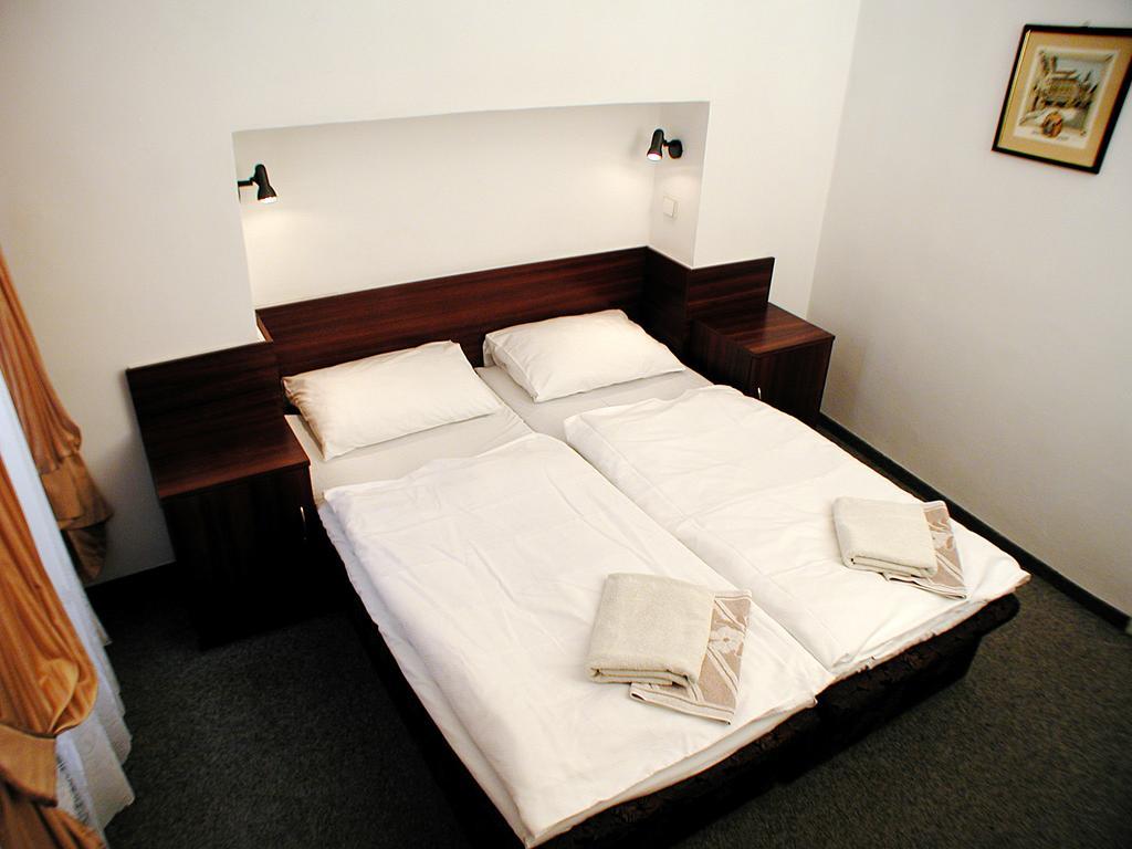 Hotel & Residence Royal Standard Praga Habitación foto