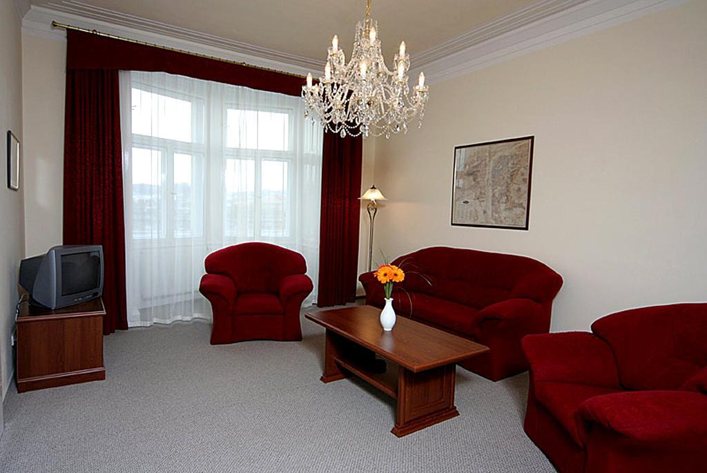 Hotel & Residence Royal Standard Praga Habitación foto
